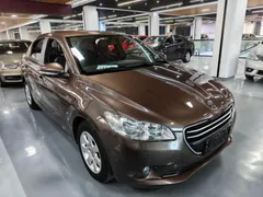 Peugeot 301