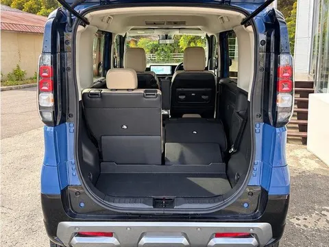Mitsubishi Delica Mini