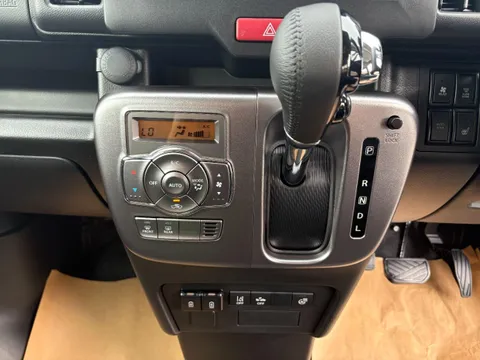 Nissan Clipper Rio