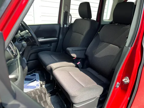 Suzuki Spacia Custom Z