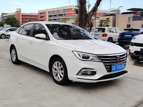 Roewe i5