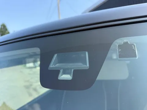 Mazda Flair Crossover