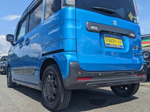 Suzuki Spacia Gear