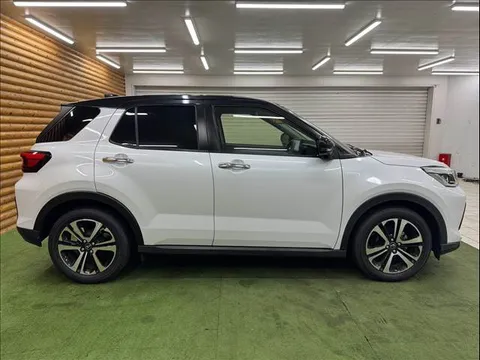 Daihatsu Rocky