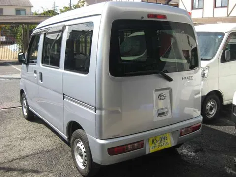 Daihatsu Hijet Cargo