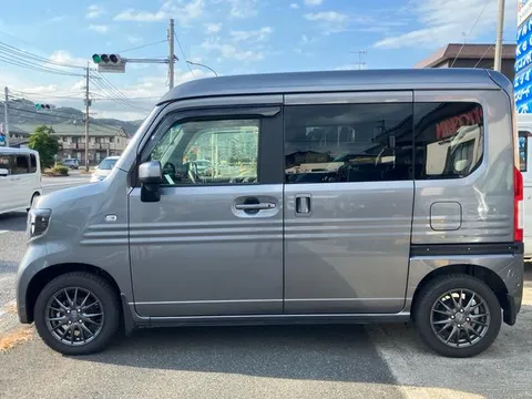 Honda N-VAN Plus Style