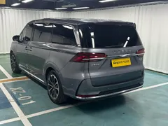 Roewe iMAX8