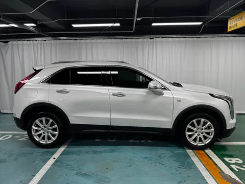 Cadillac XT4