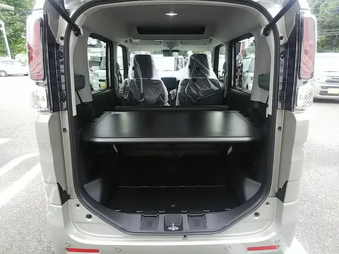 Suzuki Spacia Base