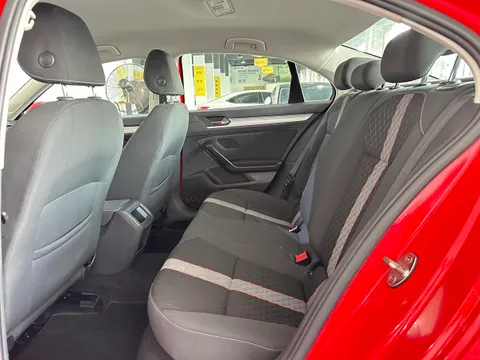 Volkswagen Lamando
