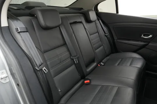 Renault SM3