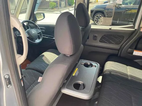 Mitsubishi eK Space Custom