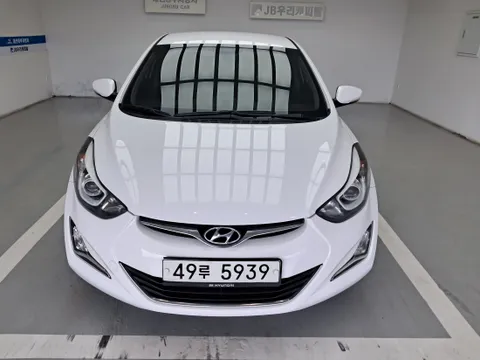 Hyundai Elantra (Avante)