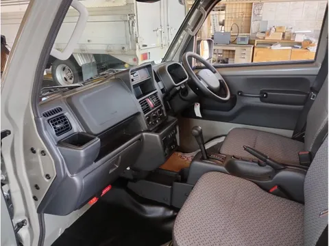 Suzuki Carry Track