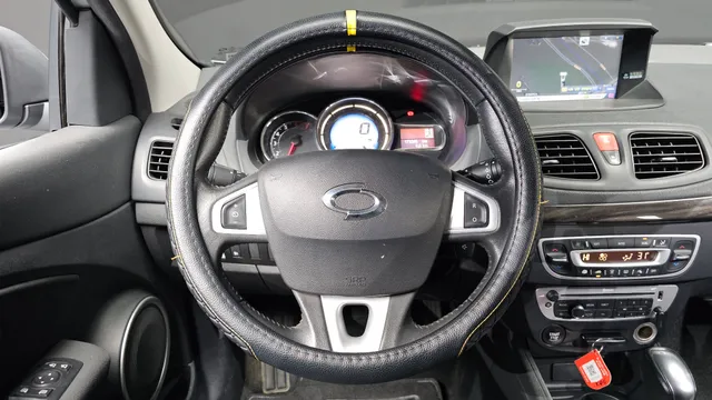 Renault SM3