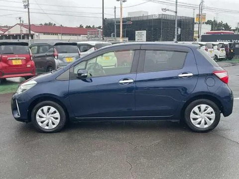 Toyota Yaris (Vitz)