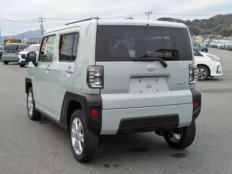 Daihatsu Taft