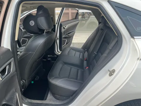 Geely Emgrand GL