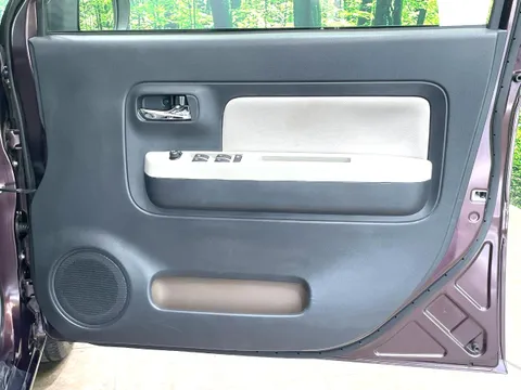 Daihatsu Mira Tocot