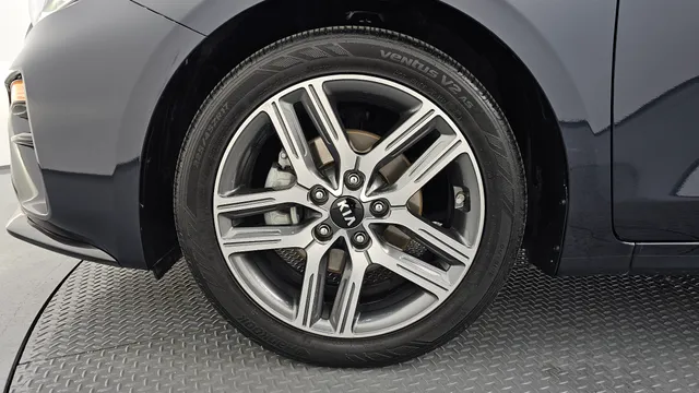 Kia Cerato (K3)