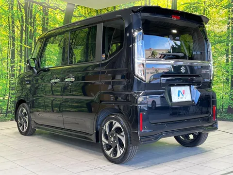 Suzuki Spacia Custom