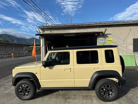 Suzuki Jimny Nomade