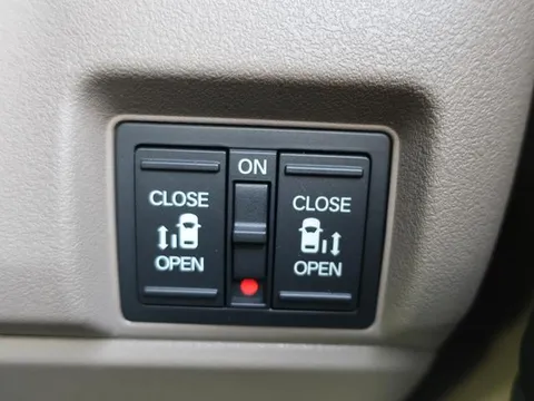 Honda N-BOX Joy