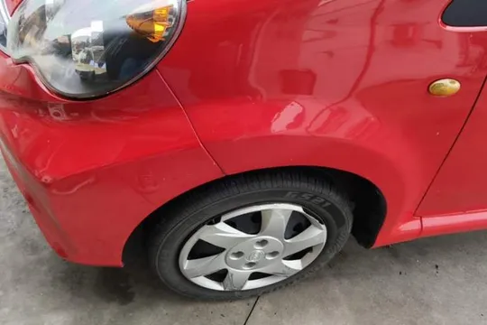 BYD F0
