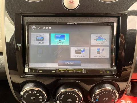 Mazda Verisa