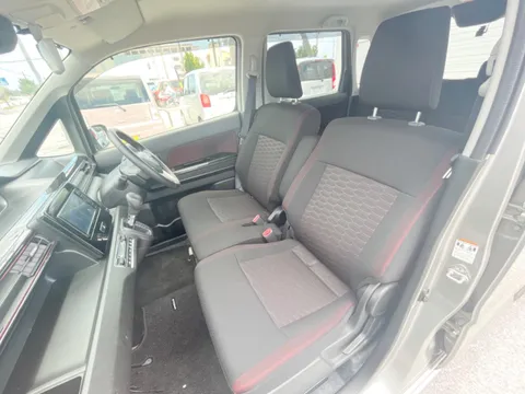 Suzuki Wagon R Stingray