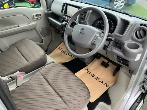 Nissan Clipper