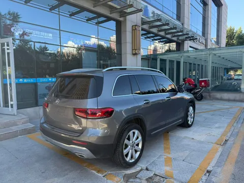 Mercedes-Benz Mercedes-Benz GLB