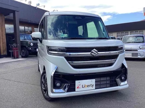 Suzuki Spacia Custom