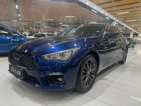 Infiniti Q50L