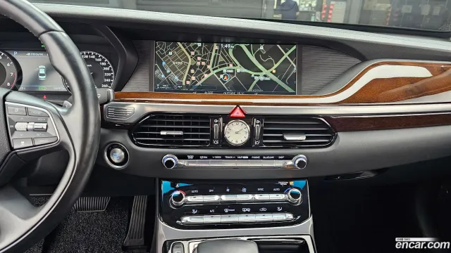 Genesis G90 (EQ900)