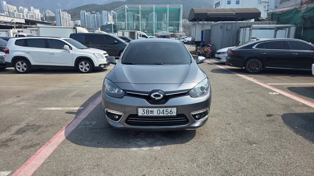 Renault SM3