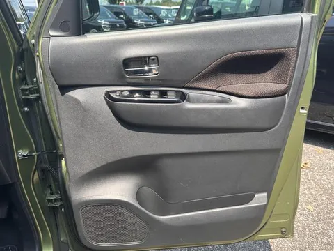 Mitsubishi eK X Space