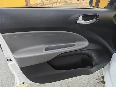 Kia Pegas