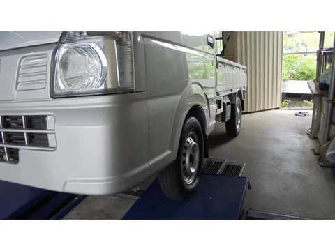 Nissan Clipper Truck