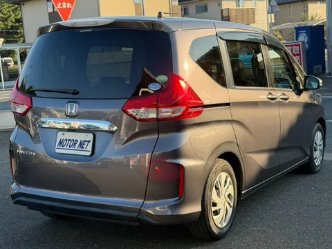 Honda Freed Plus