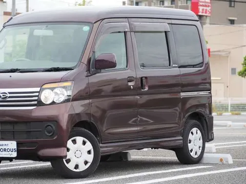 Daihatsu Atrai Wagon