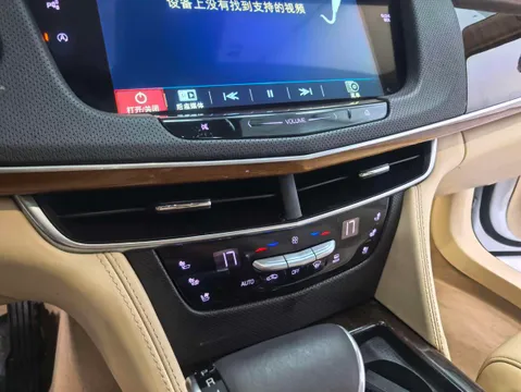 Cadillac CT6