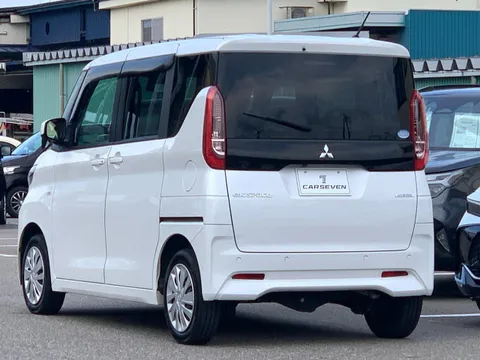 Mitsubishi eK Space