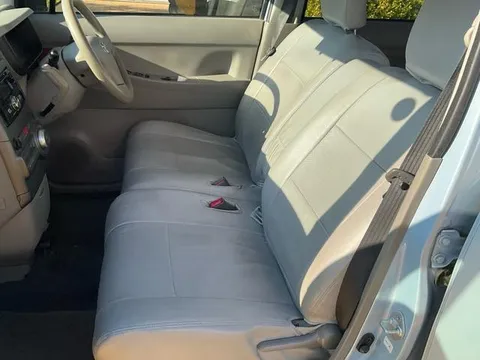 Toyota Pixis Space