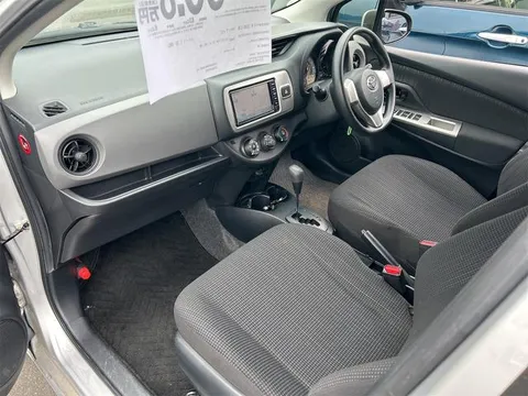 Toyota Yaris (Vitz)
