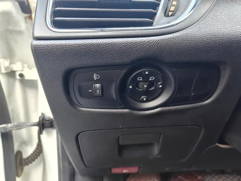 Chery Arrizo 5