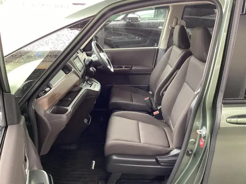 Honda Freed Plus