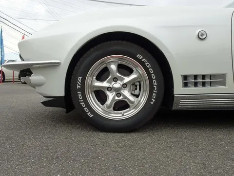 Mitsuoka Rock Star