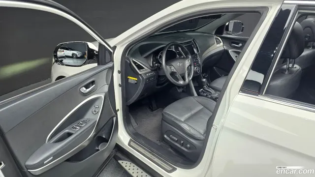 Hyundai Grand Santa Fe (Maxcruz)
