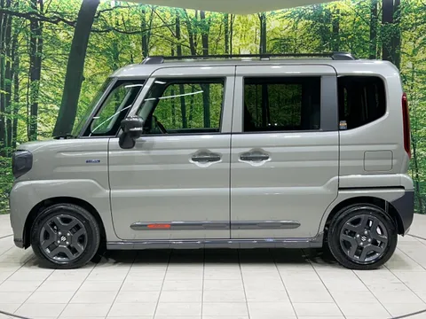 Suzuki Spacia Gear